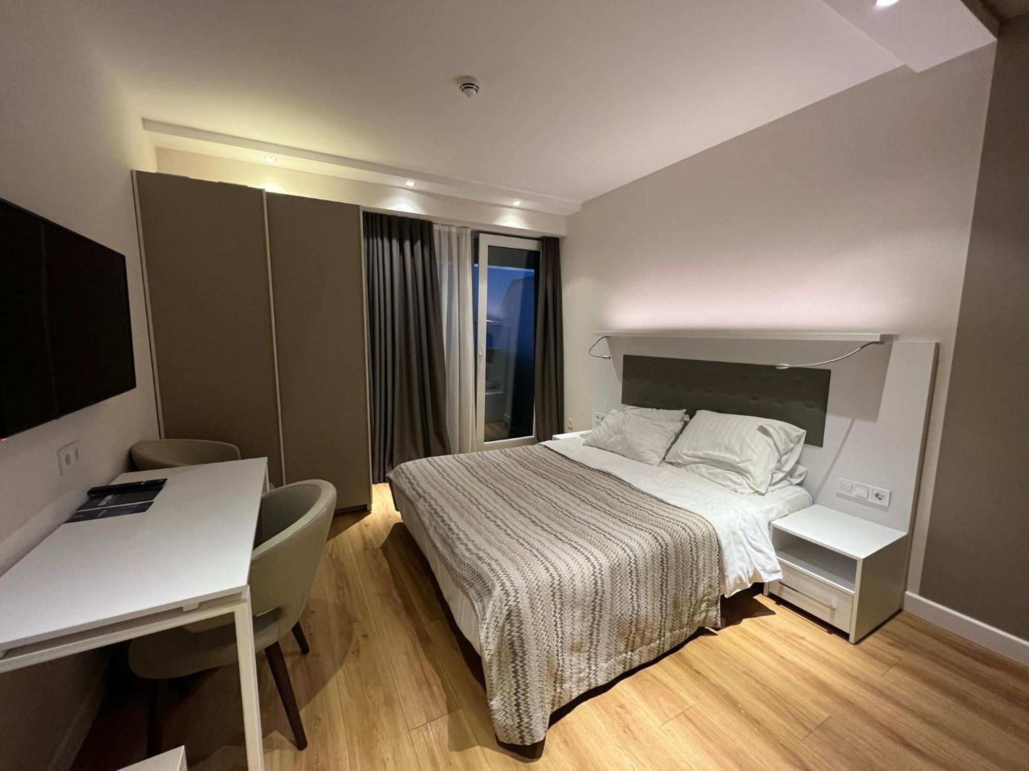 Ng Premium Apartments In Alliance Palace บาทูมิ ภายนอก รูปภาพ